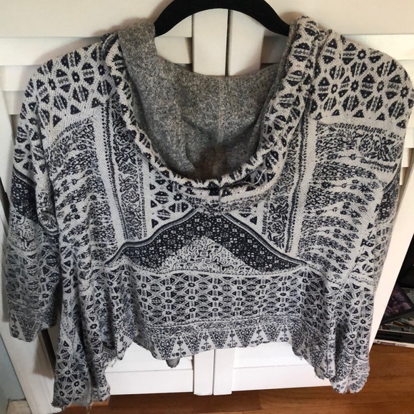 Asymmetrical Zip Up Hoodie ! - Picture 4 of 6